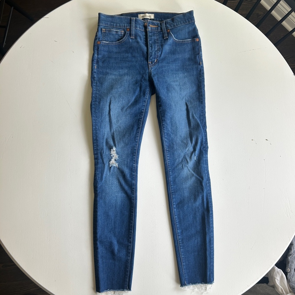 Madewell Blue Skinny Jeans with Classic Style